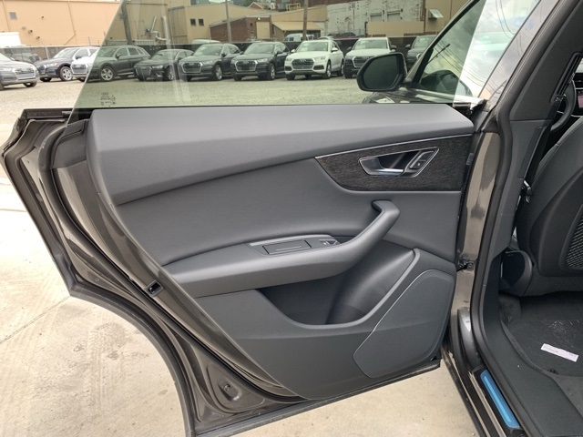 New 2019 Audi Q8 4d Sport Utility In Pittsburgh Ap190147